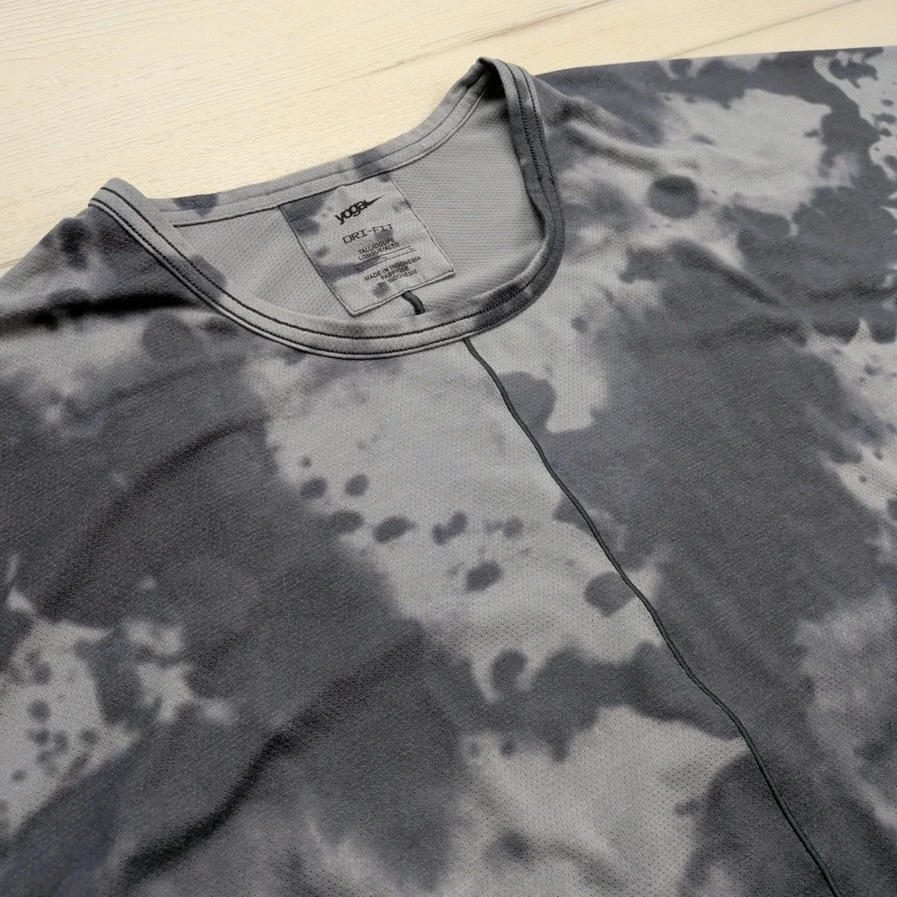 Nike‎ Yoga T-Shirt Mens LT Tall Dri-FIT Camo Allover Print Short-Sleeve Gridiron